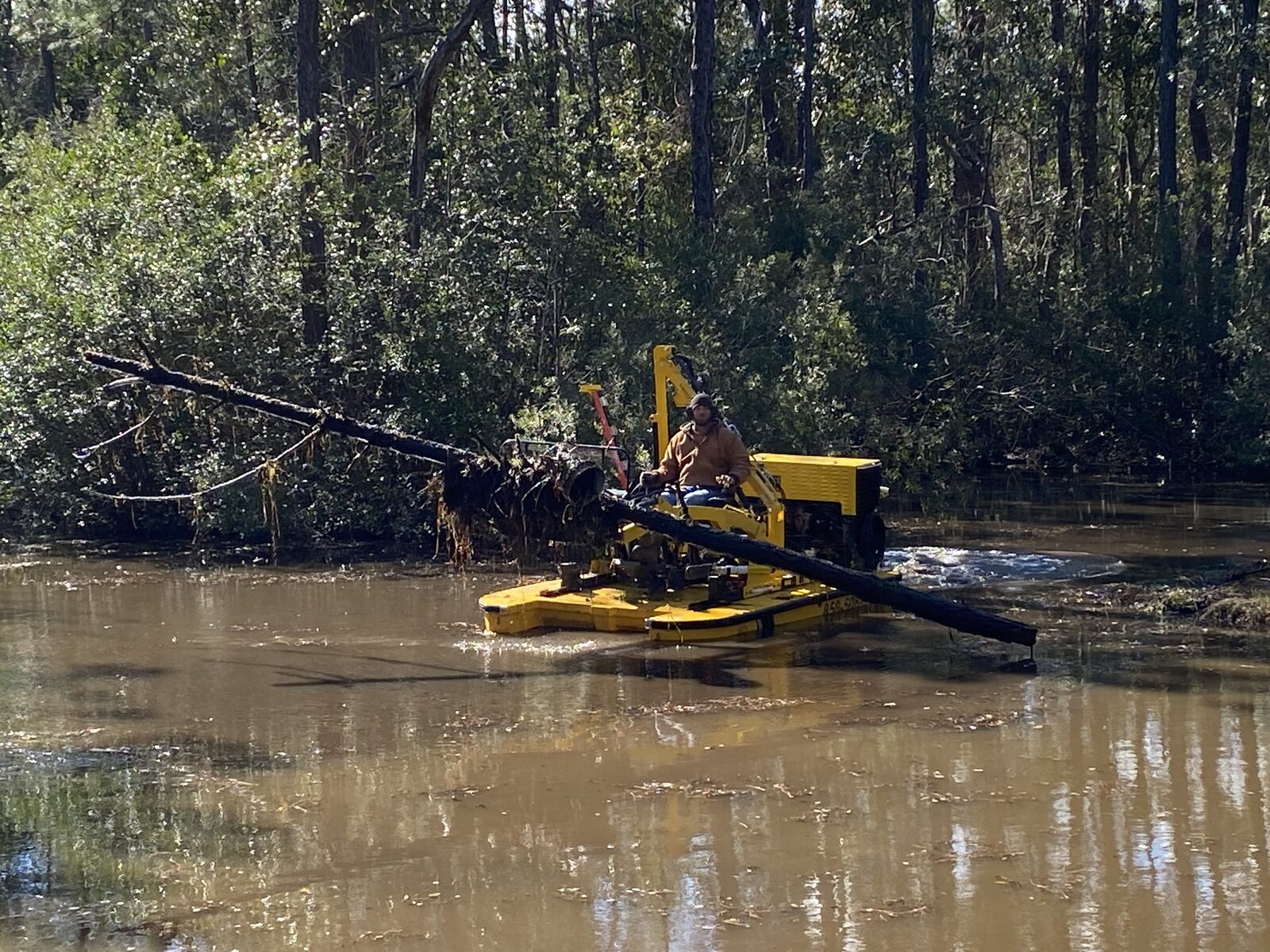 Ponds & Lakes by SKS Aquatic on the Gulf Coast — Muck and sediment removal